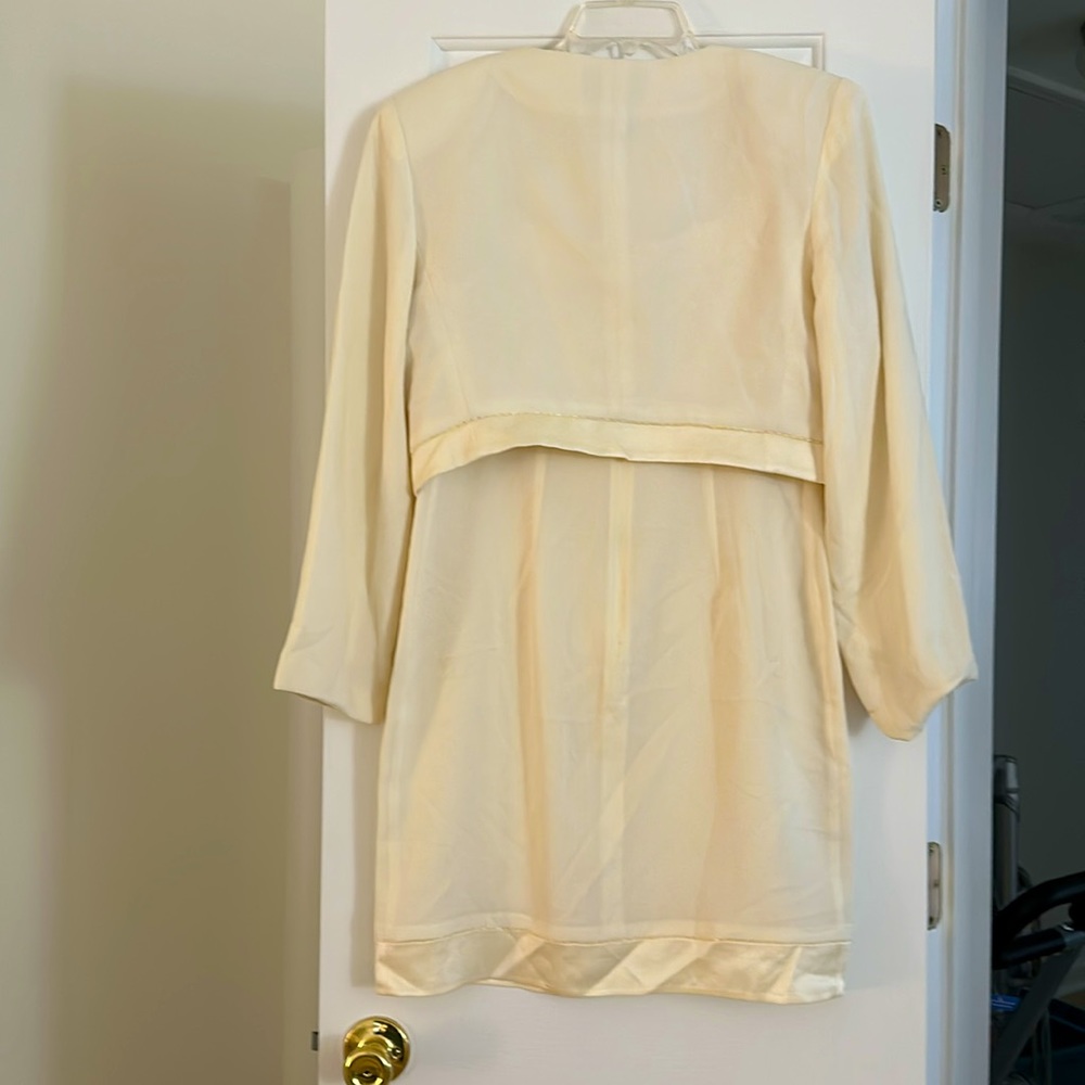 Dress - Picture 2 of 3
